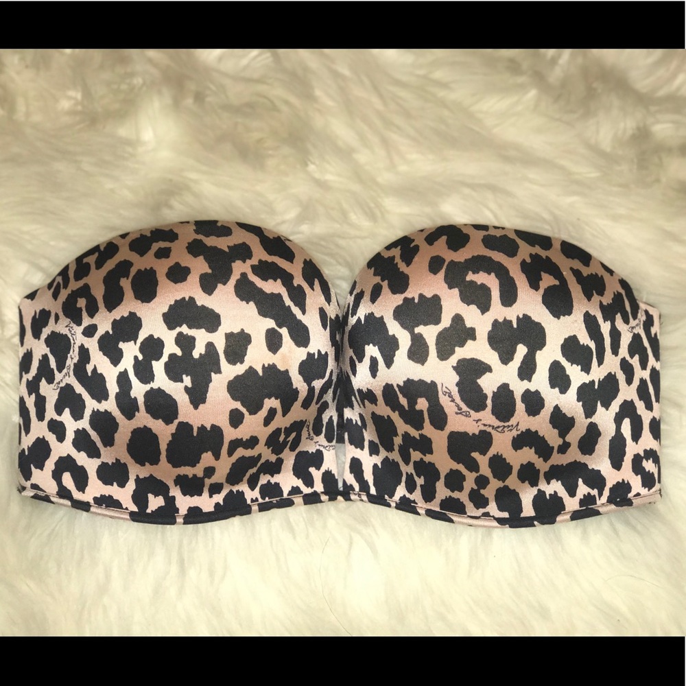 Victoria Secret Bombshell Add 2 Cup Bra